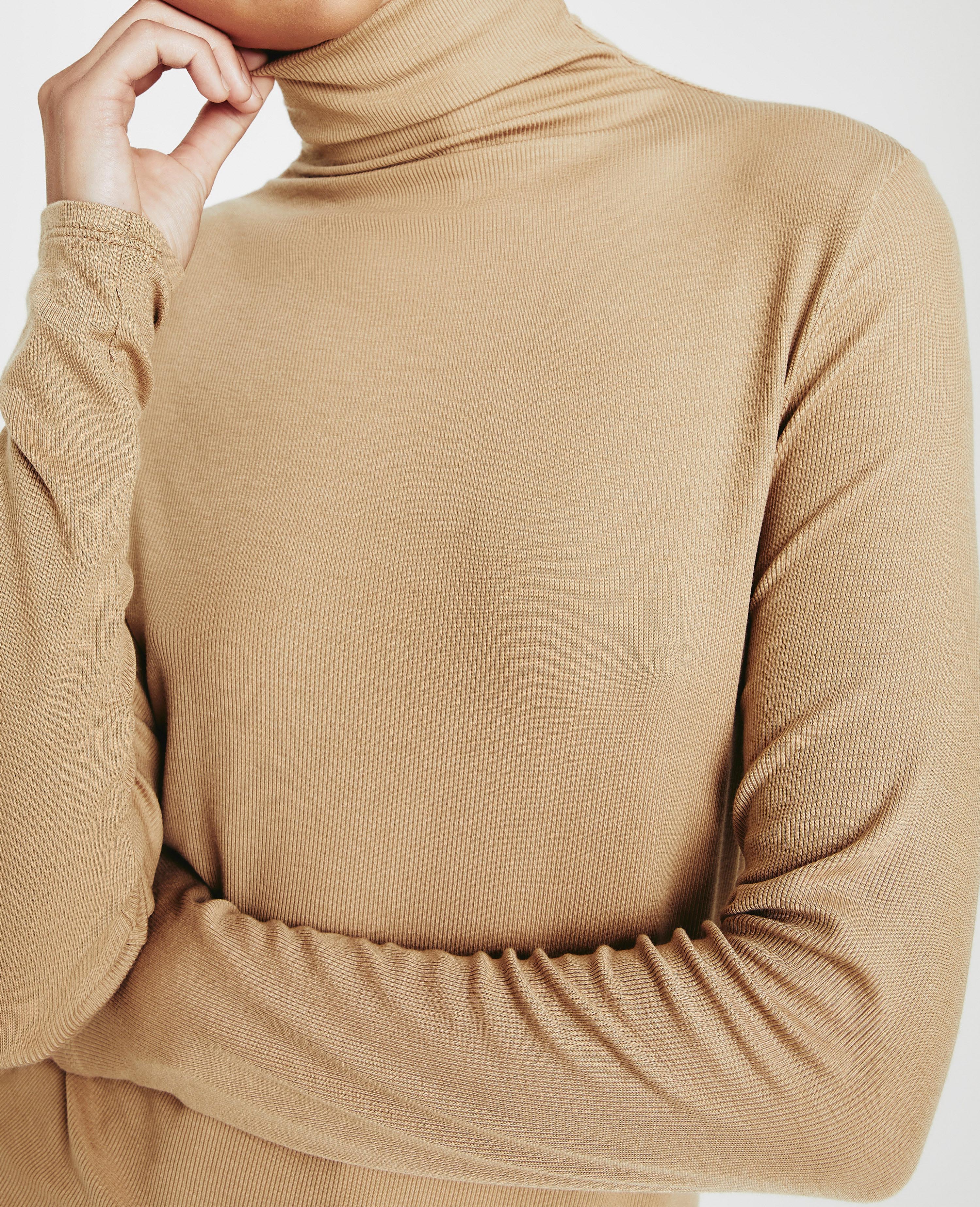Chels Turtleneck - Image 5