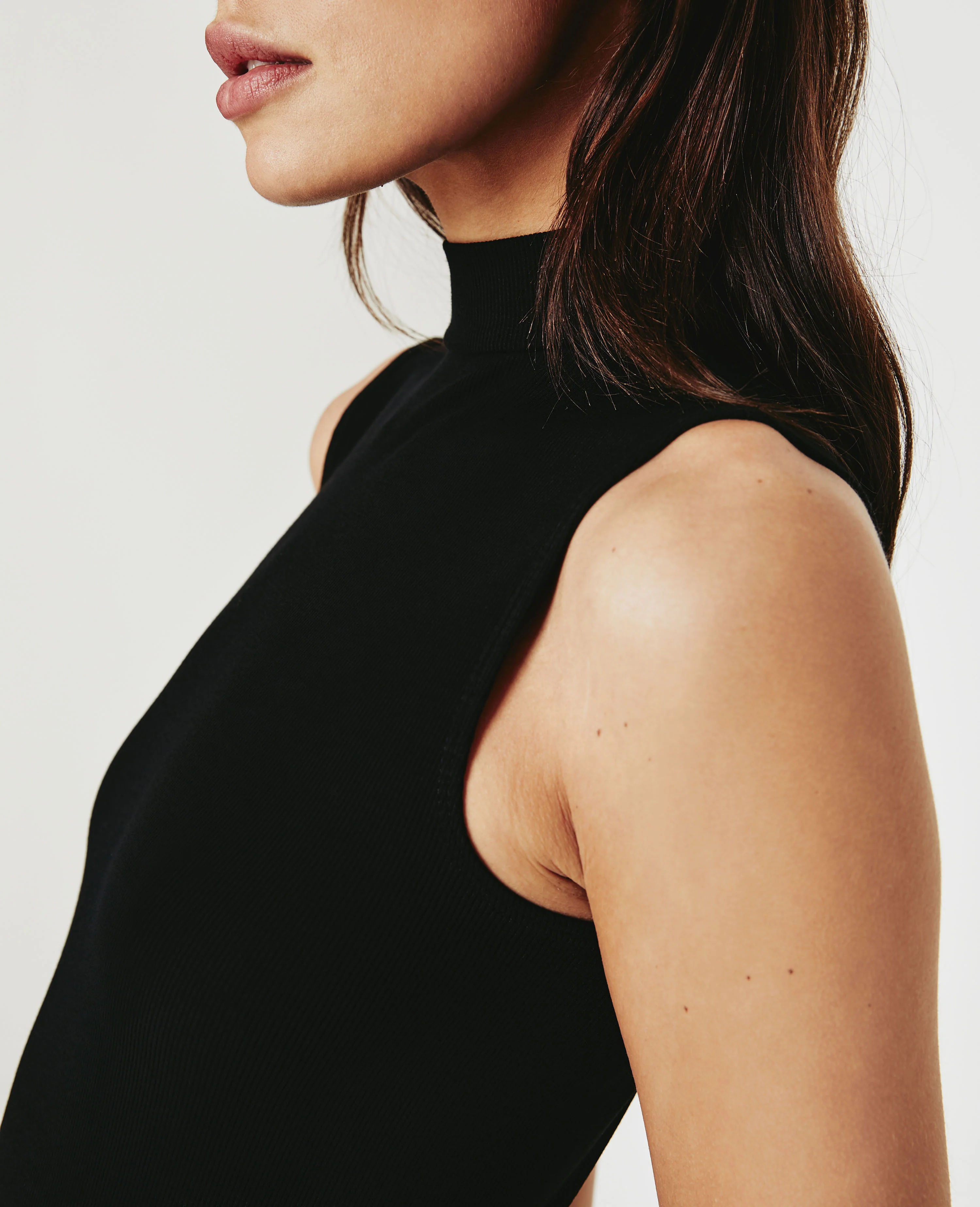 Edie Sleeveless Turtleneck - Image 2