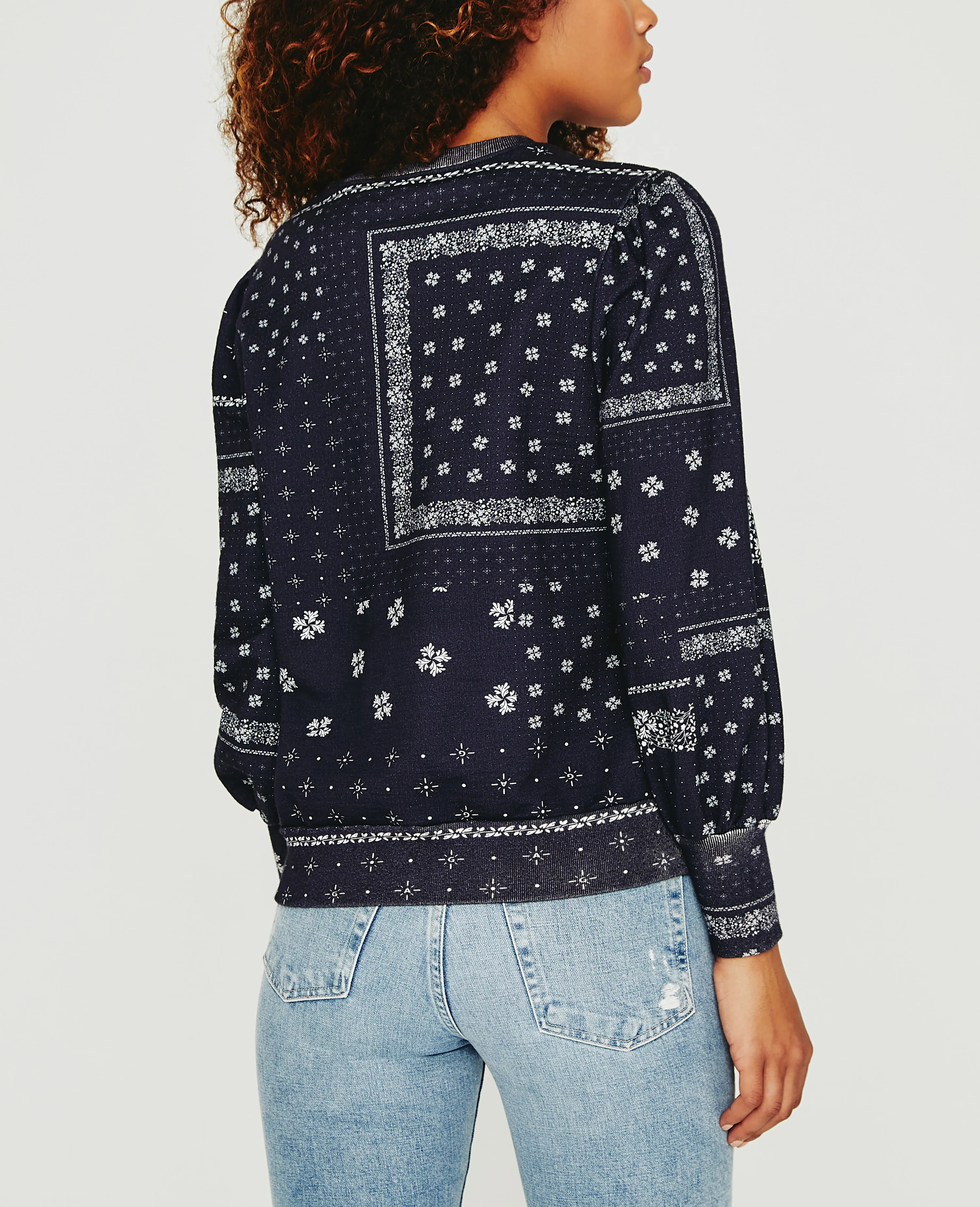 Hailey Sweatshirt - Image 6
