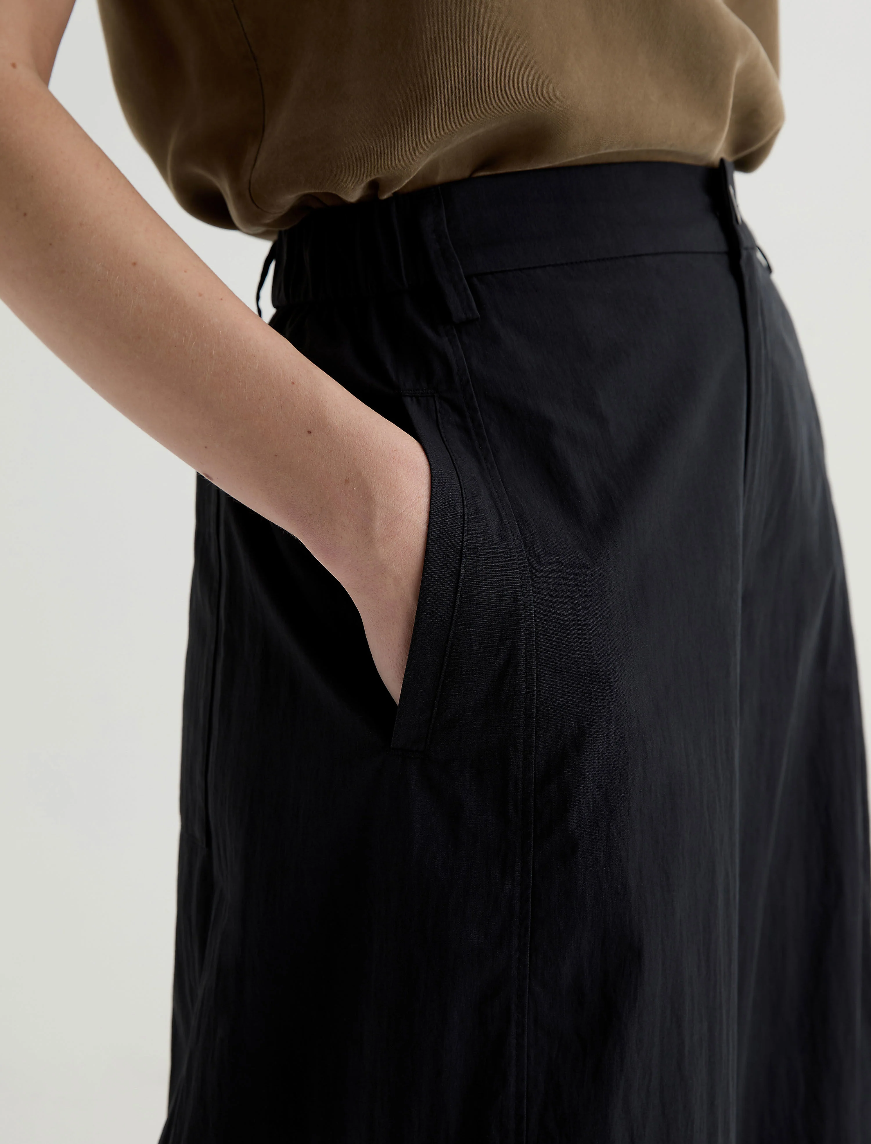 Jasmin - Image 4