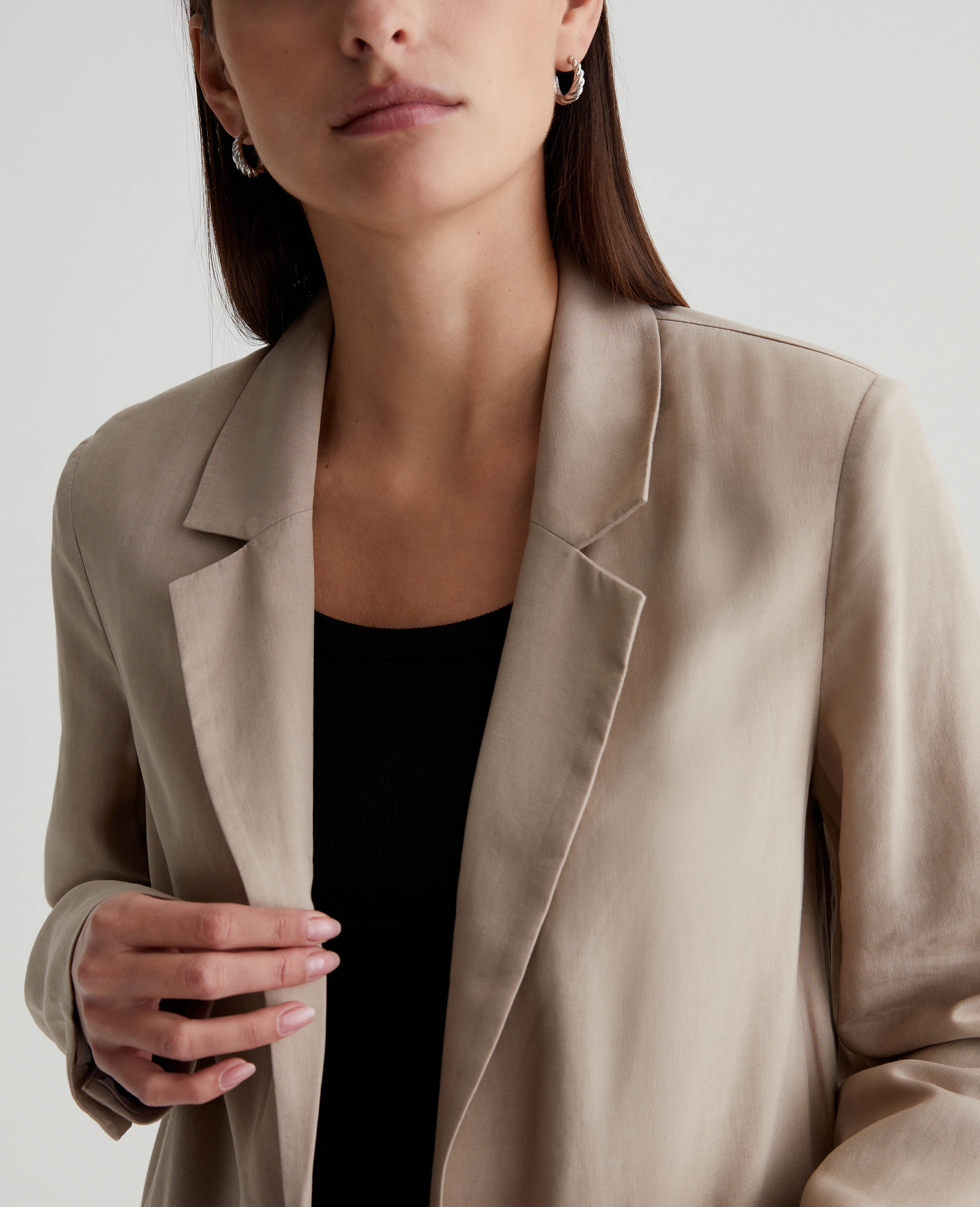Maren Blazer - Image 3
