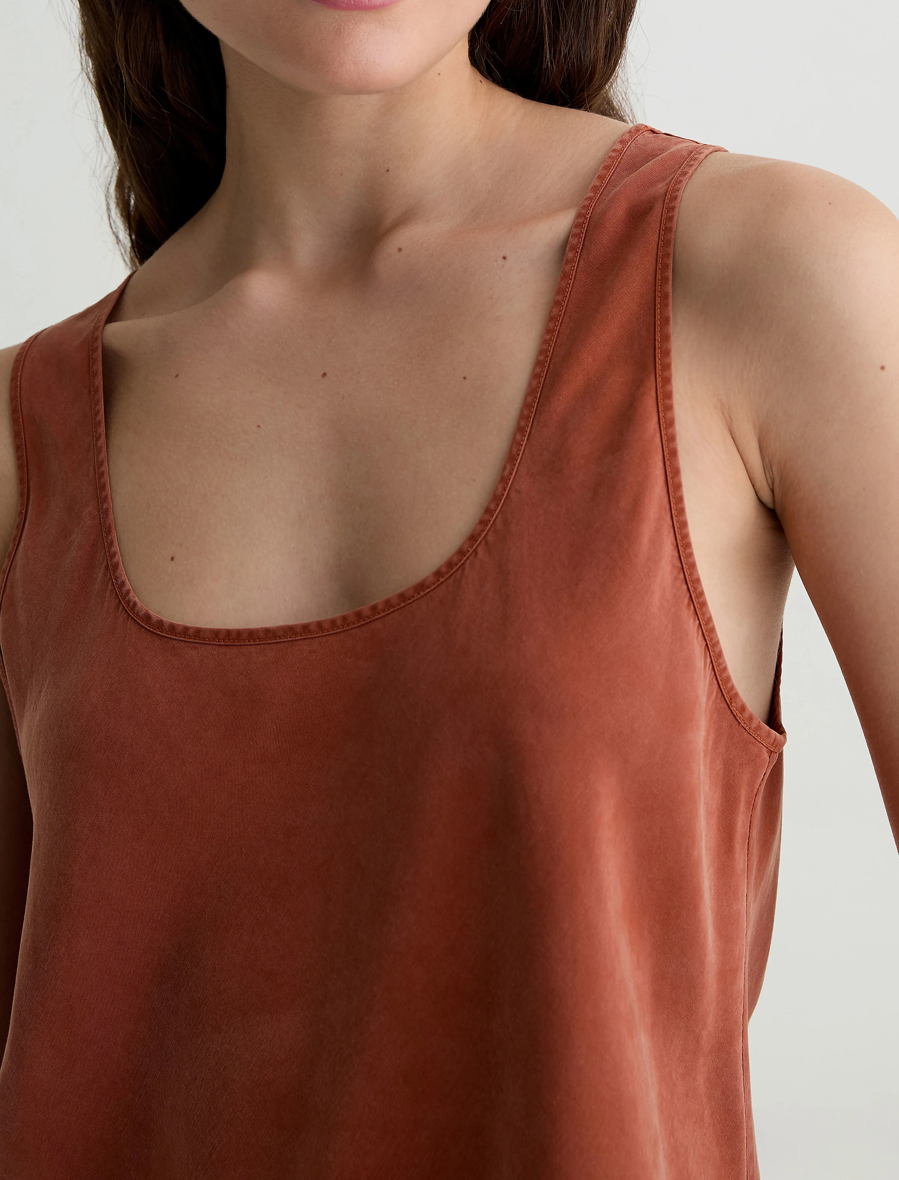 Nicola Tank - Image 3