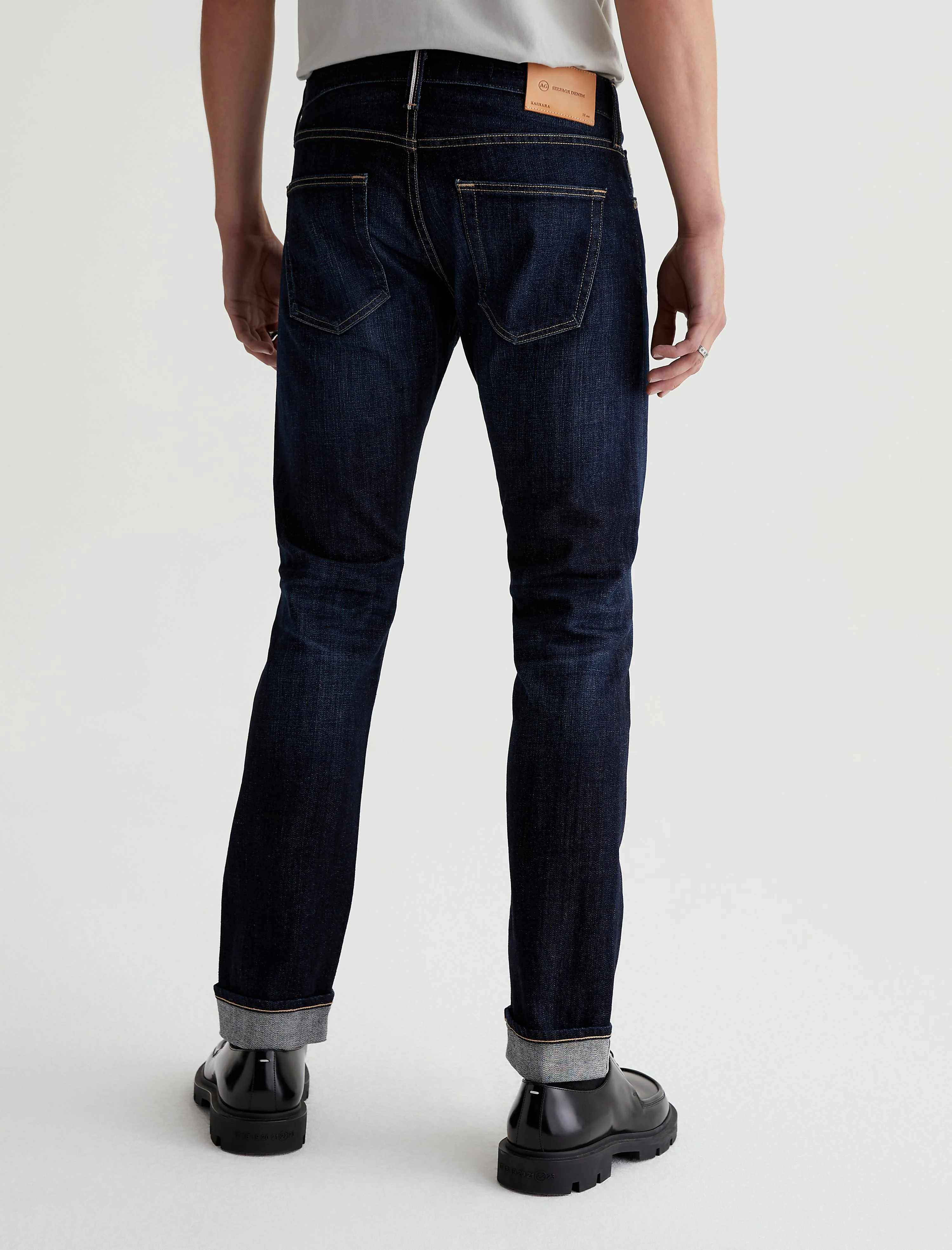 Tellis Selvage - Image 8